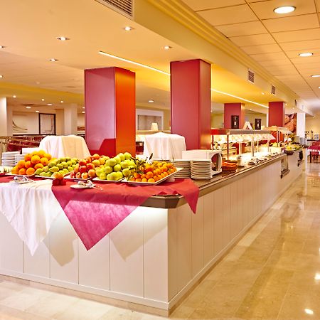 Sahara Nubia Gobi Hotel Ses Cadenes Buitenkant foto A buffet at a hotel