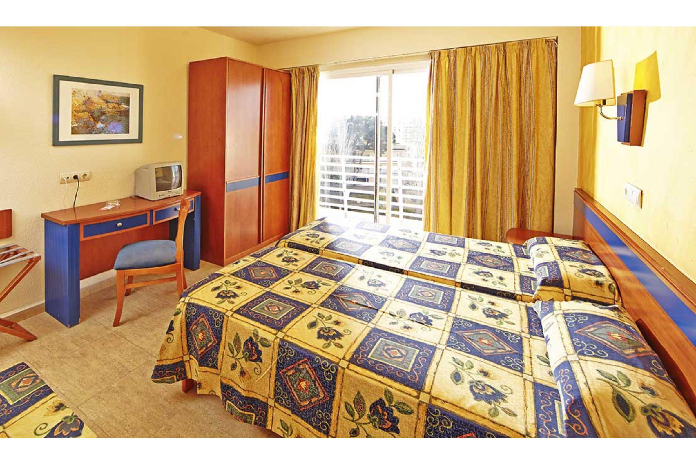 Sahara Nubia Gobi Hotel Ses Cadenes Buitenkant foto Room in a hotel