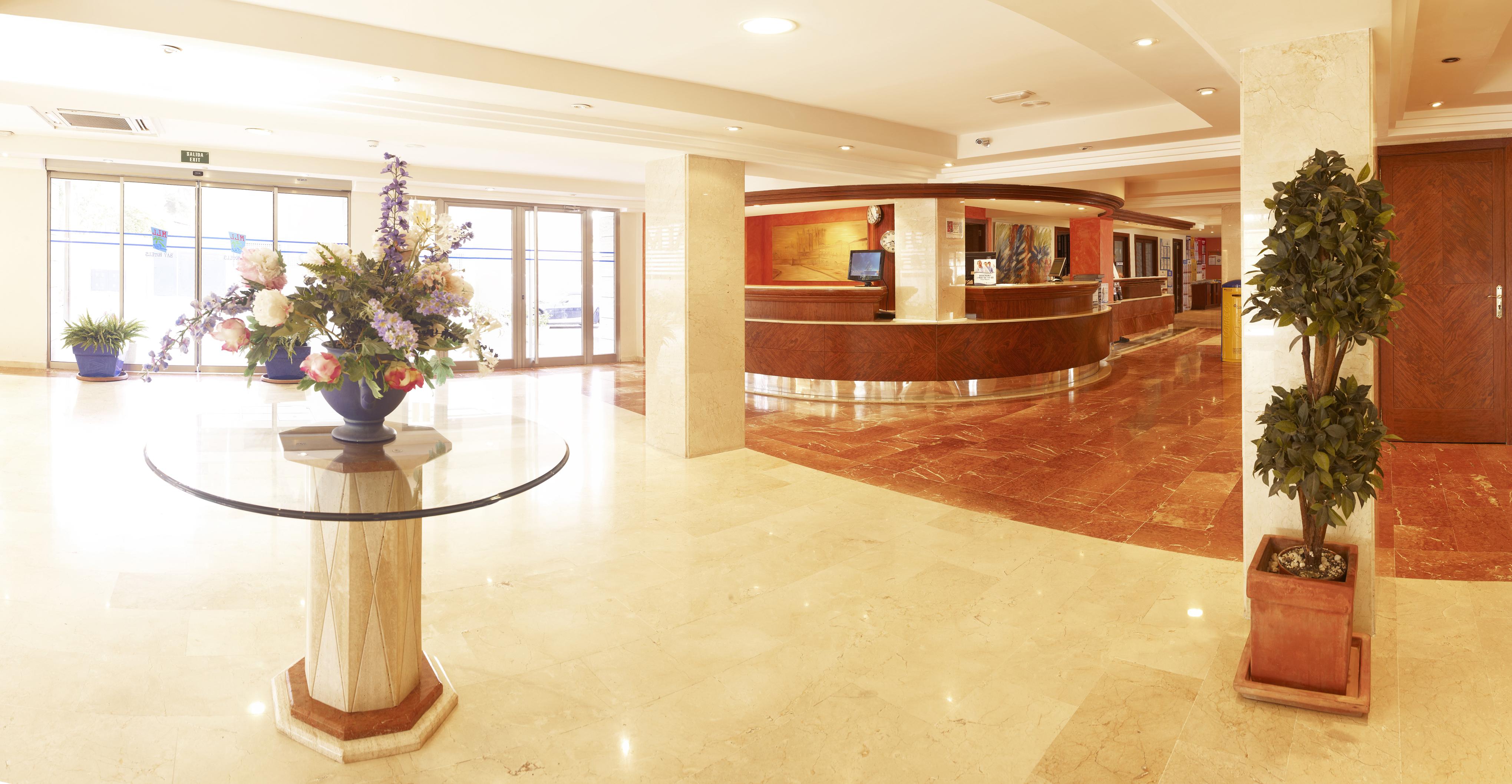 Sahara Nubia Gobi Hotel Ses Cadenes Buitenkant foto Reception