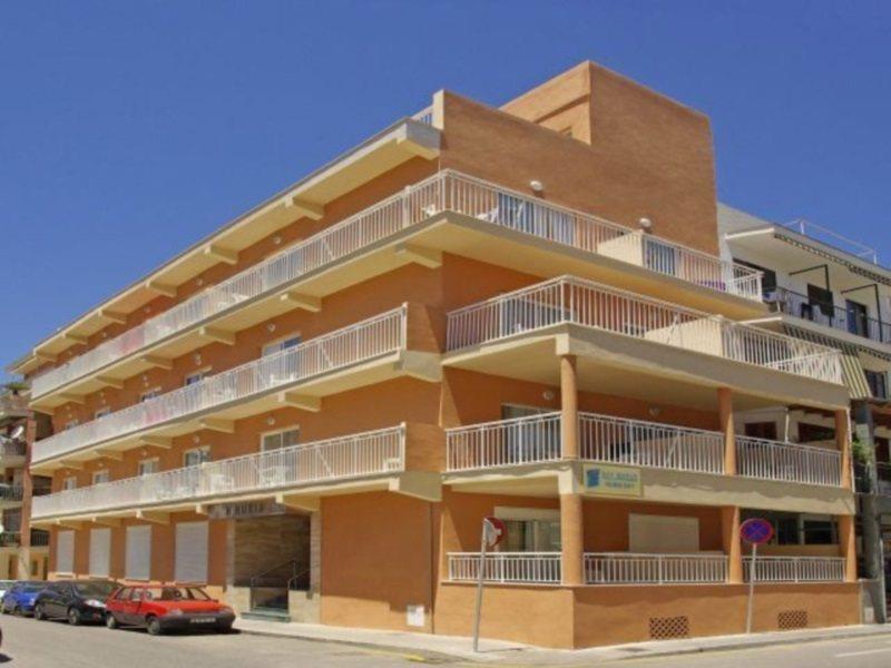 Sahara Nubia Gobi Hotel Ses Cadenes Buitenkant foto The building of the school