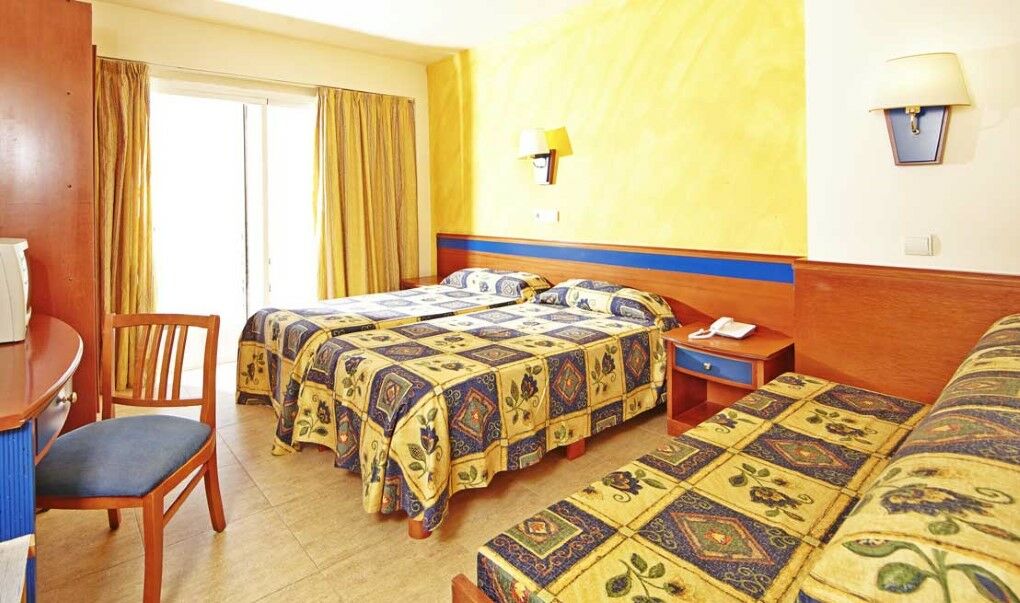 Sahara Nubia Gobi Hotel Ses Cadenes Buitenkant foto Room in a hotel